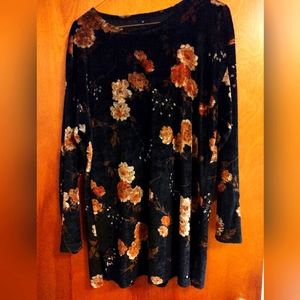 Black velour sweater with large floral pattern. Women's L.